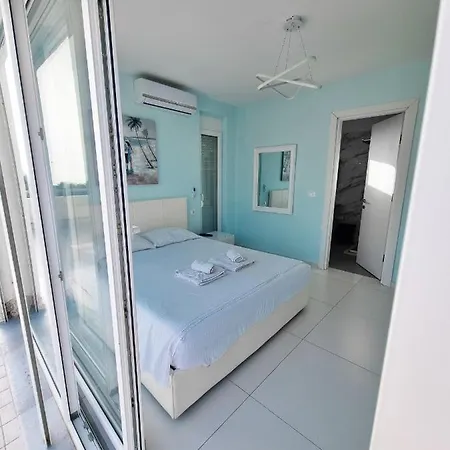 Seafront With Private Terrace *