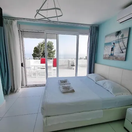 Apartment Seafront With Private Terrace Dhermi